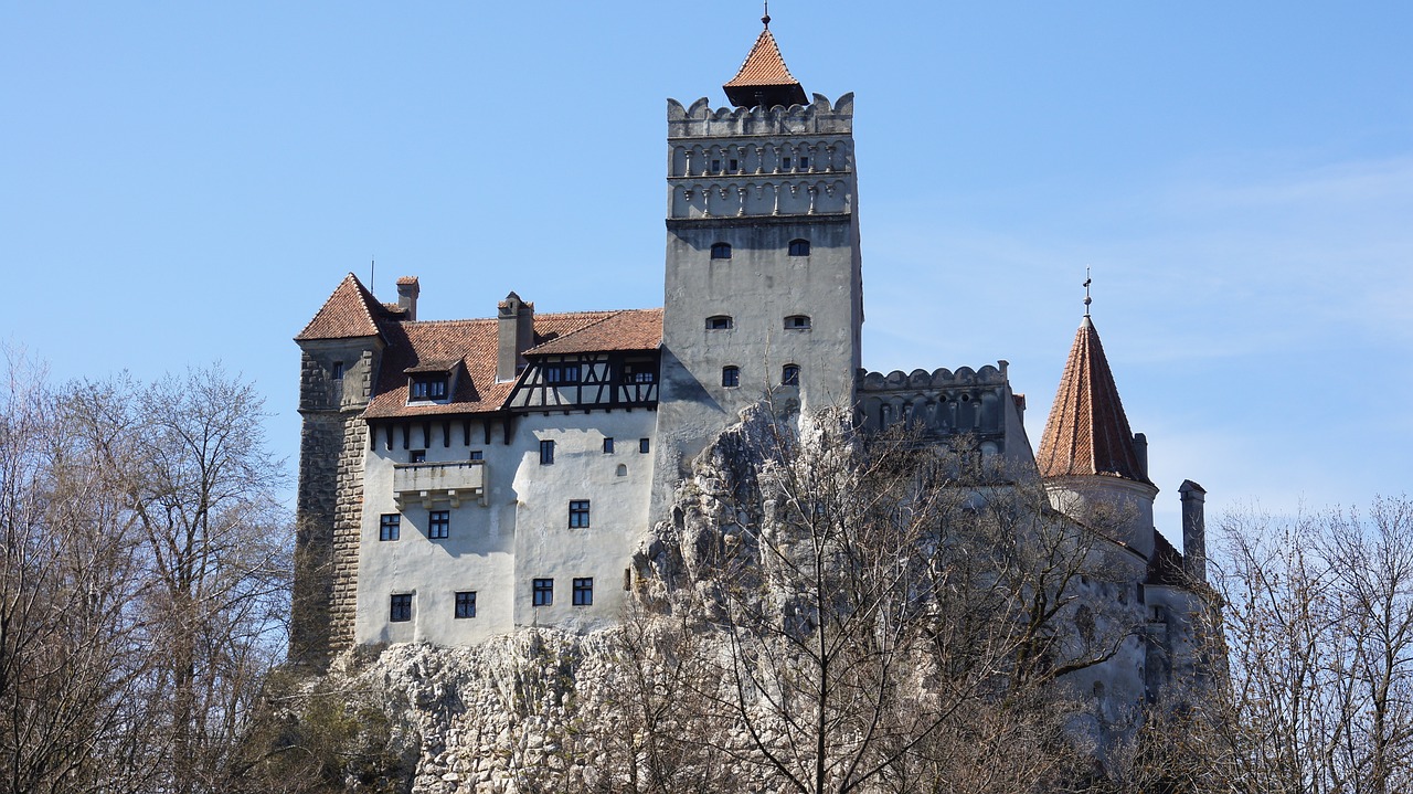 ab Bukarest: Schloss Bran, Schloss Peles, Brasov - Tagestour Bukarest